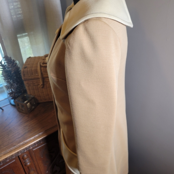 VINTAGE 60'S GO-GO BROWN AND CREAM MINI DRESS AND JACKET - Picture 3 of 10